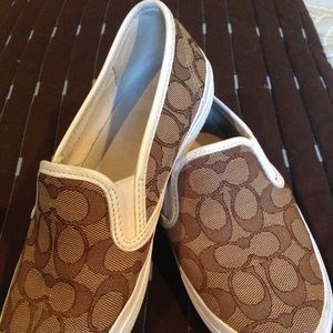 Coach slip on